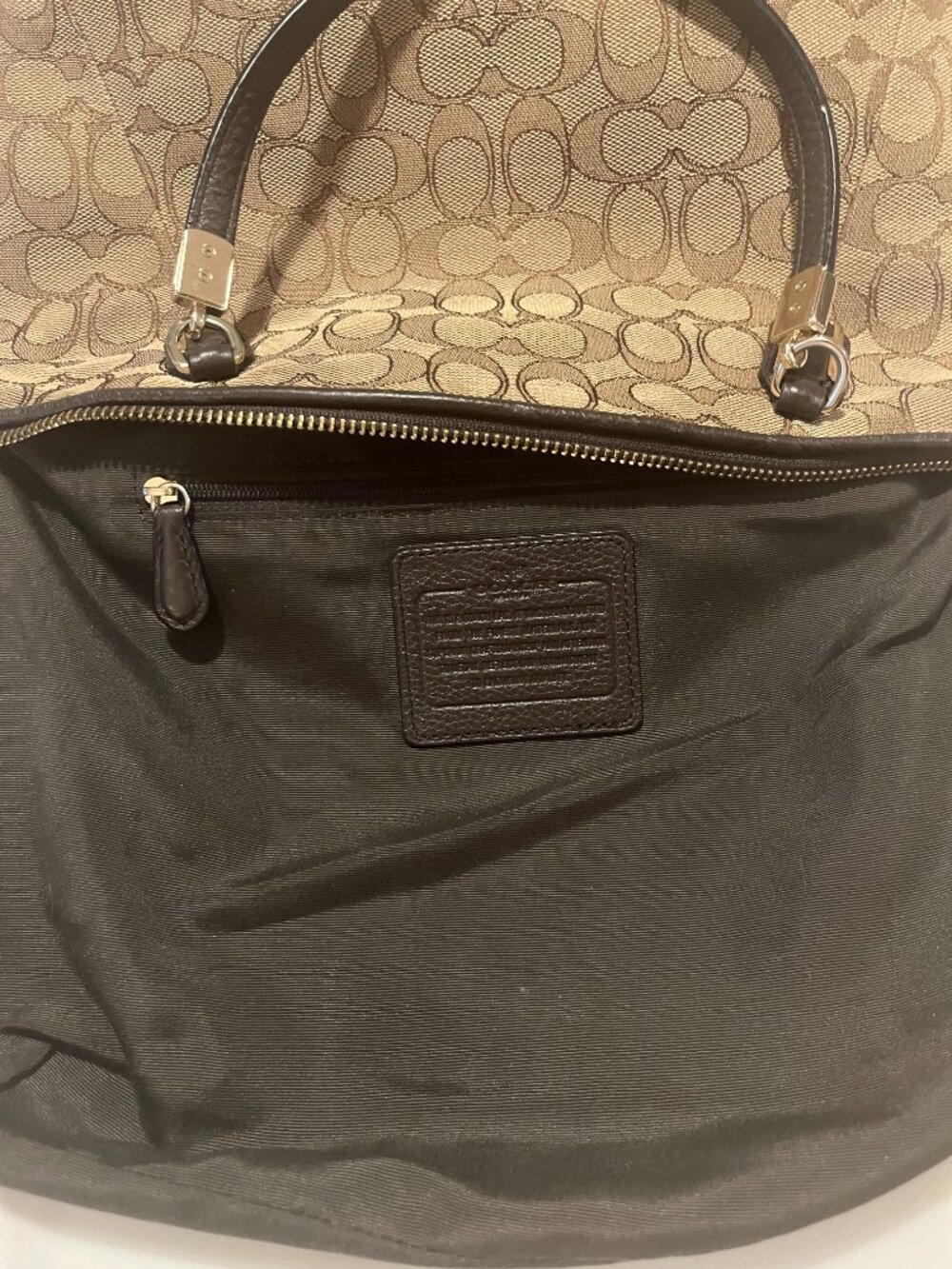 Coach Kelsey Small Signature Satchel F36181 + COA - Picture 12 of 15